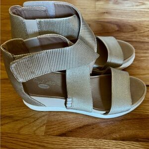 Dr. Scholl's Gold Wedge Sandals